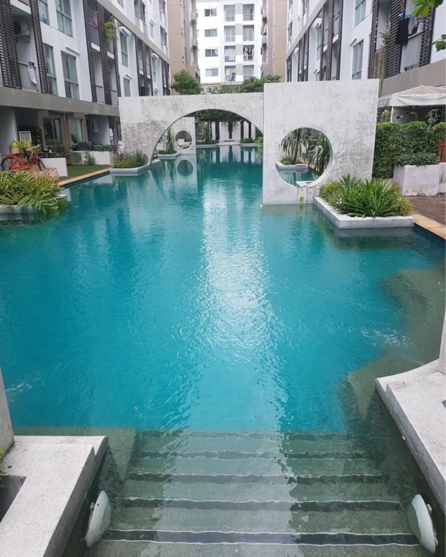Luxury Condominium Sukhumvit 77 Bangkok Exterior photo